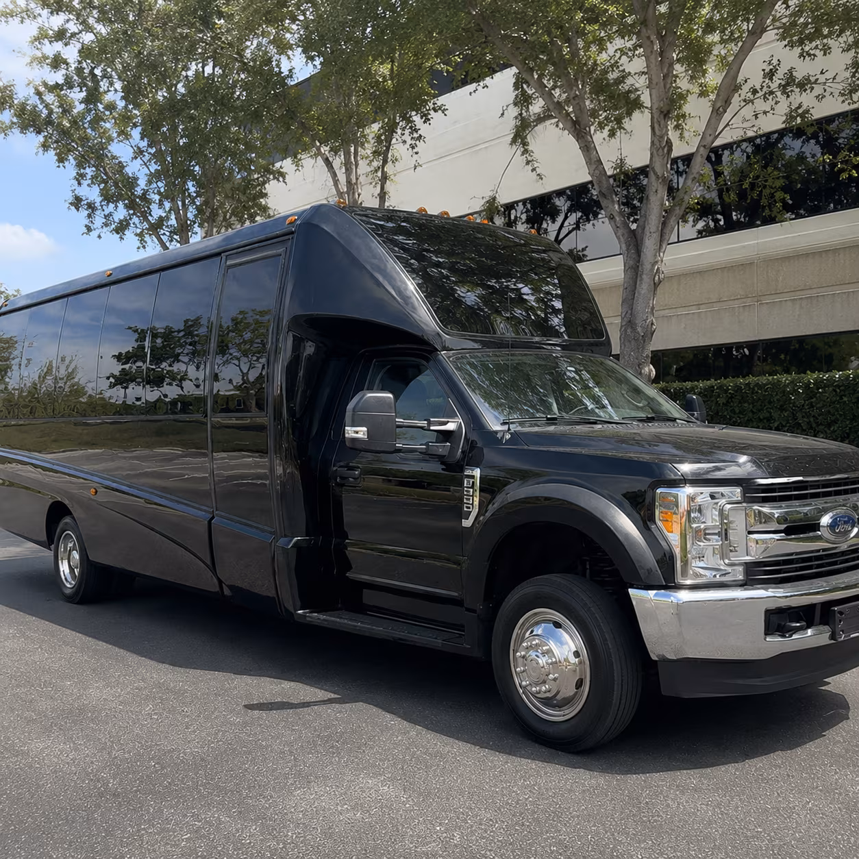 party buses for bachelorette and birthday wine tours near citrus heights