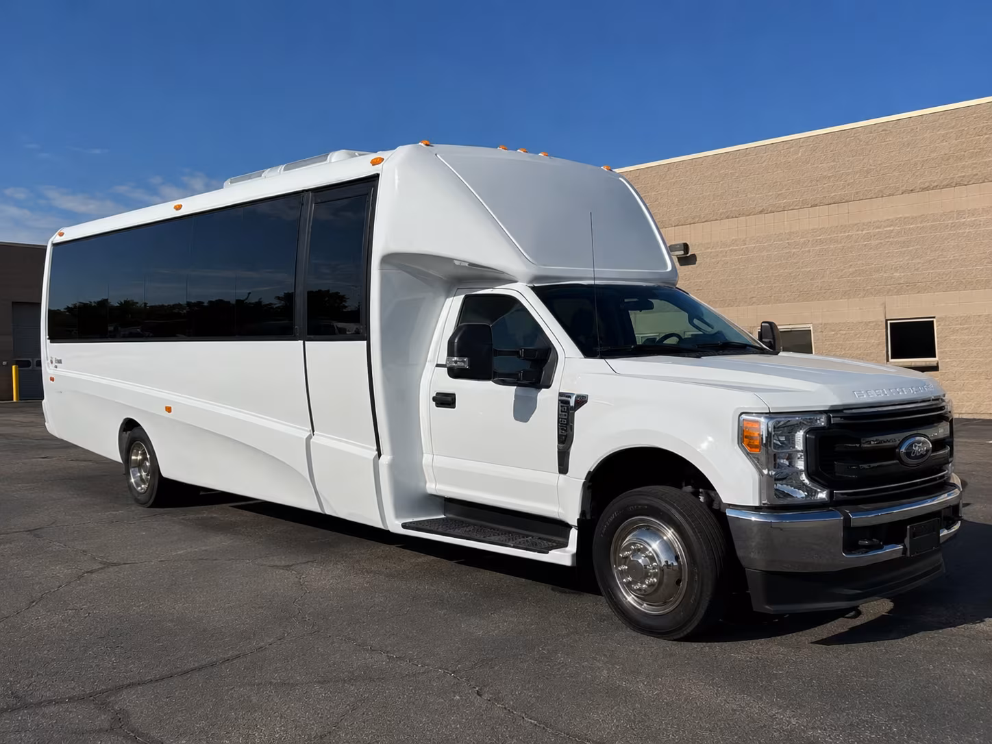 rancho cordova prom party bus rentals in rancho cordova